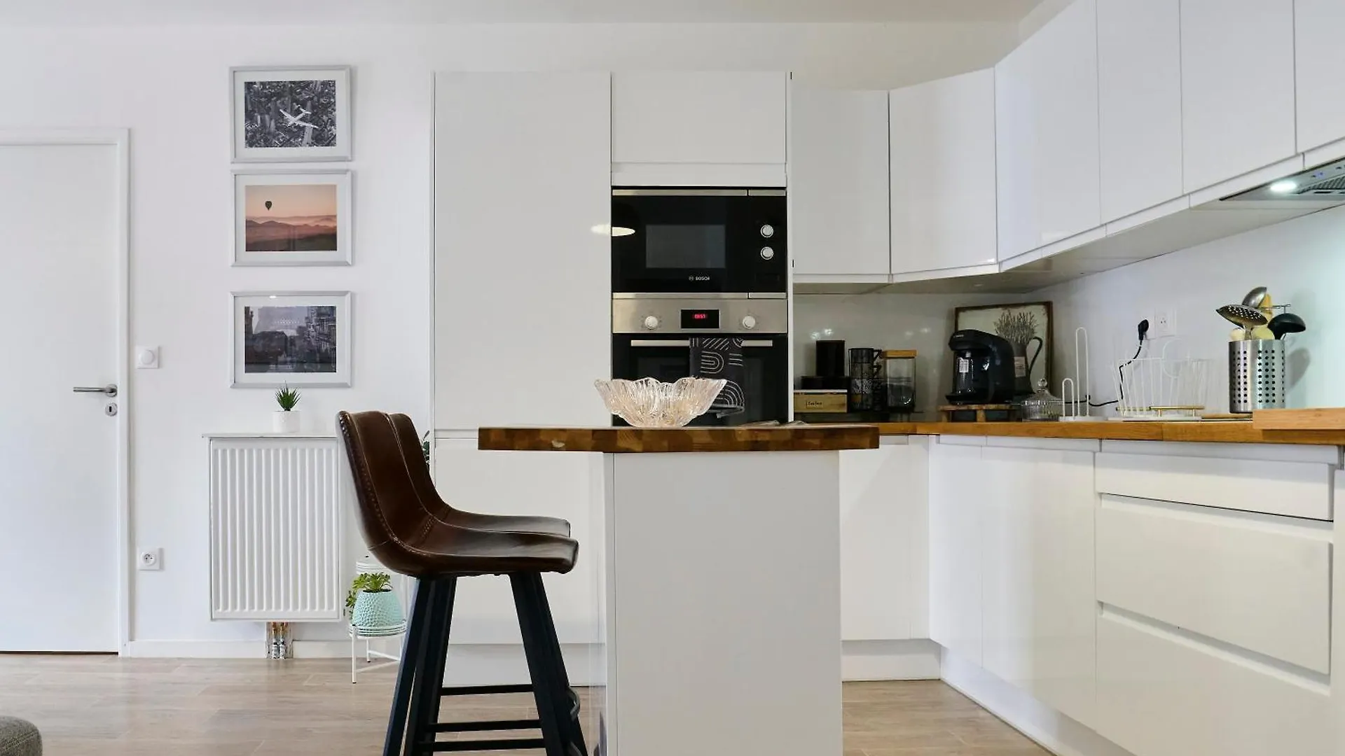 Appartement T4 Moderne Et Spacieux A Lilla